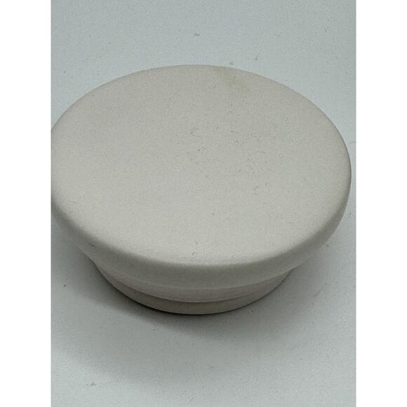 Rae Dunn “SUGAR” Embossed Matte Ivory Artisan Farmhouse 2023 EUC - Picture 7 of 8